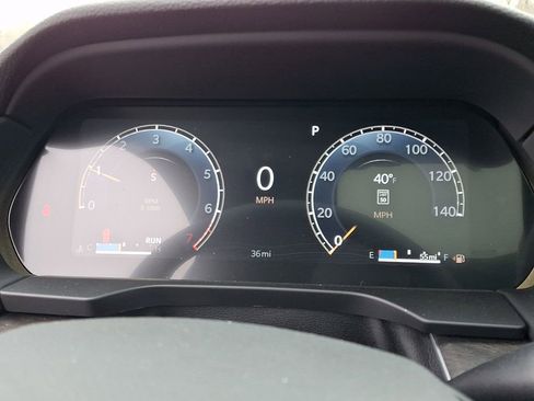 New 2026 Jeep Grand Cherokee Limited w/ Limited Altitude Package AWD/4WD image 18