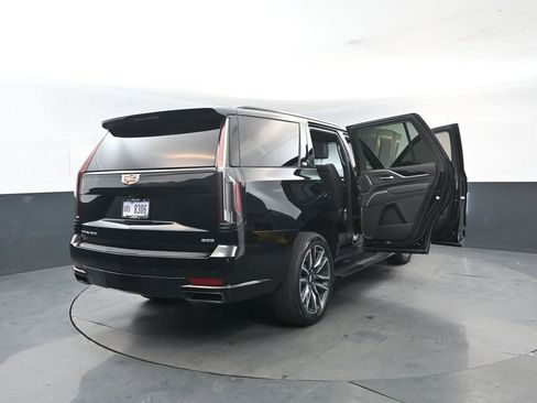 Used 2022 Cadillac Escalade Sport image 30