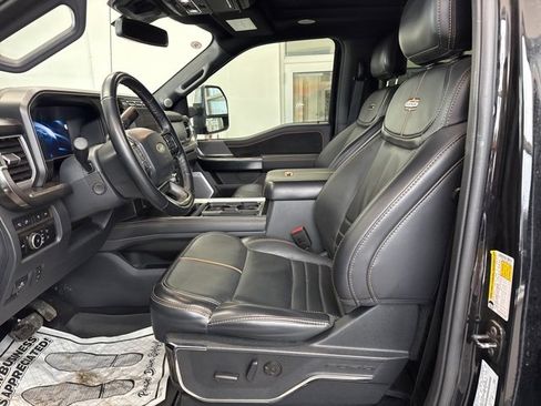 Used 2024 Ford F350 Platinum image 21