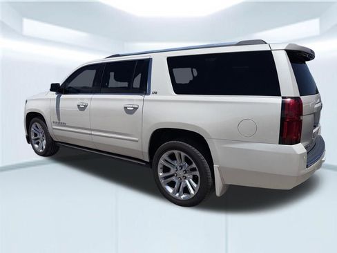 Used 2015 Chevrolet Suburban LTZ AWD/4WD image 8