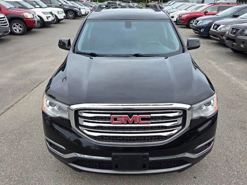 Used 2017 GMC Acadia SLT w/ LPO, Floor Liner Package AWD/4WD image 3