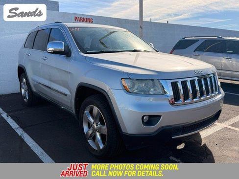 Used 2013 Jeep Grand Cherokee Limited image 1