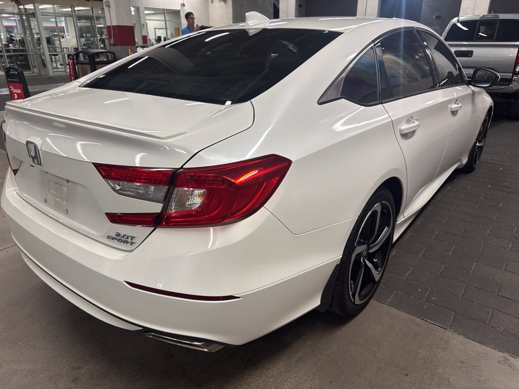 Used 2019 Honda Accord Sport image 3