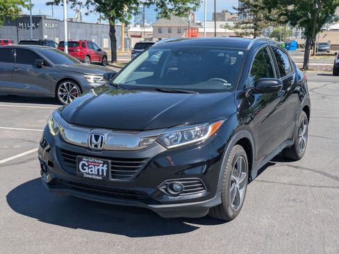 Used 2021 Honda HR-V EX image 10