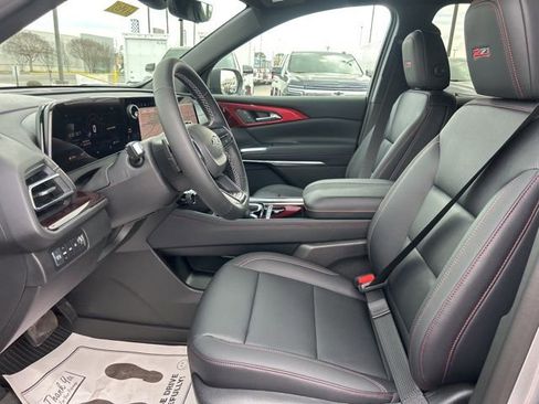 New 2026 Chevrolet Traverse Z71 w/ Driver Confidence Package AWD/4WD image 15