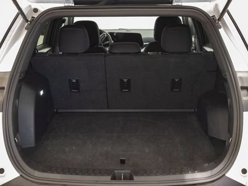 Used 2025 Chevrolet Equinox LT FWD image 34