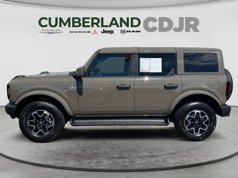 Used 2026 Ford Bronco Outer Banks AWD/4WD image 3