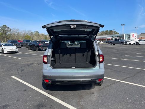 Used 2022 Honda Pilot Black Edition image 16