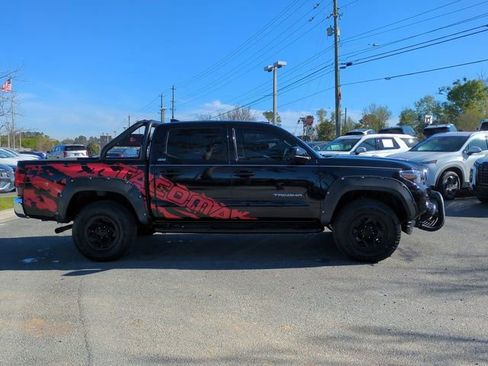 Used 2018 Toyota Tacoma SR5 image 4