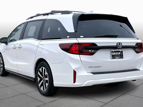 New 2026 Honda Odyssey EX-L image 12