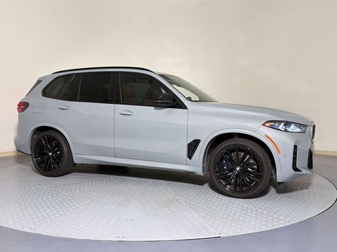 Used 2025 BMW X5 M60i w/ Climate Comfort Package AWD/4WD image 7