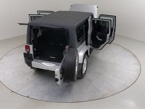Used 2012 Jeep Wrangler Unlimited Sahara w/ Dual Top Group image 46