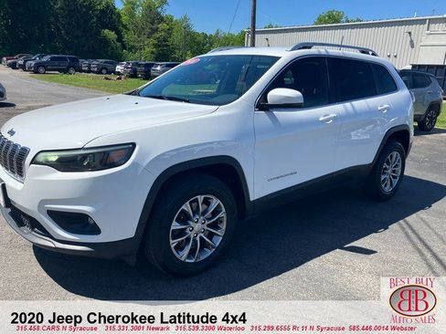Used 2020 Jeep Cherokee Latitude Plus w/ Cold Weather Group AWD/4WD image 3