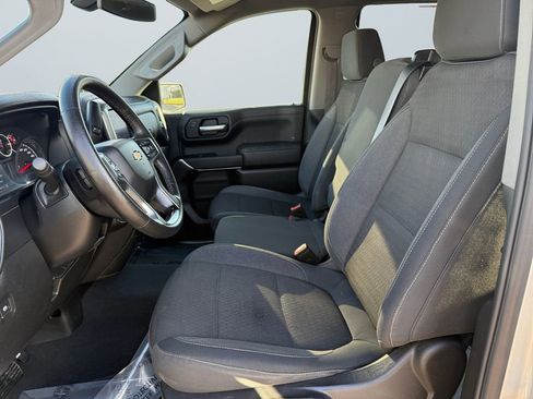 Used 2021 Chevrolet Silverado 1500 LT image 9