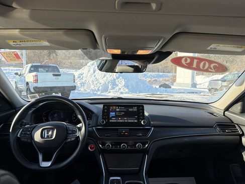 Used 2019 Honda Accord EX-L image 12