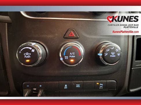 Used 2016 RAM 2500 Tradesman w/ Chrome Appearance Group AWD/4WD image 24