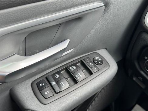 Used 2021 RAM 1500 Big Horn AWD/4WD image 28