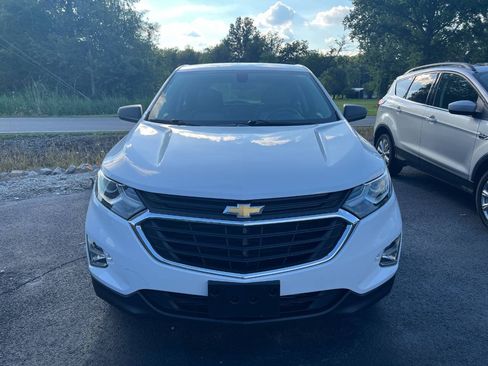 Used 2018 Chevrolet Equinox LS FWD image 9