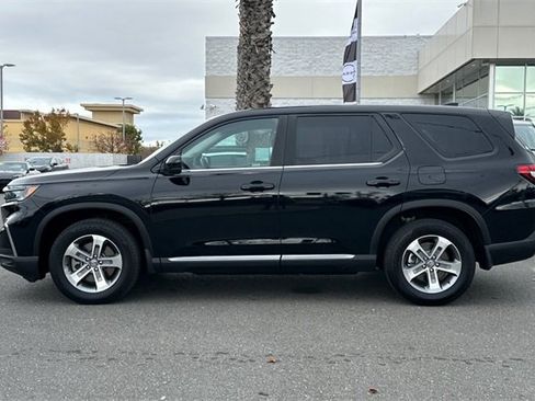 Used 2024 Honda Pilot EX-L image 7