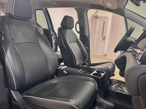 Used 2023 Honda Odyssey Elite image 21