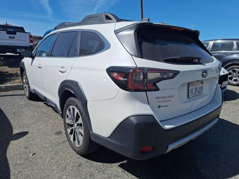 Used 2023 Subaru Outback Limited image 4