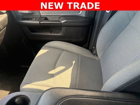 Used 2022 RAM 2500 Big Horn image 13