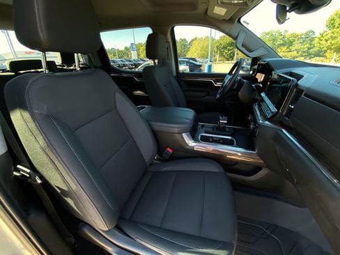 Used 2023 Chevrolet Silverado 1500 RST w/ LPO, Dark Essentials Package image 15