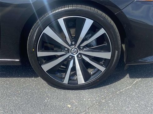 Used 2022 Nissan Altima 2.5 SR image 9
