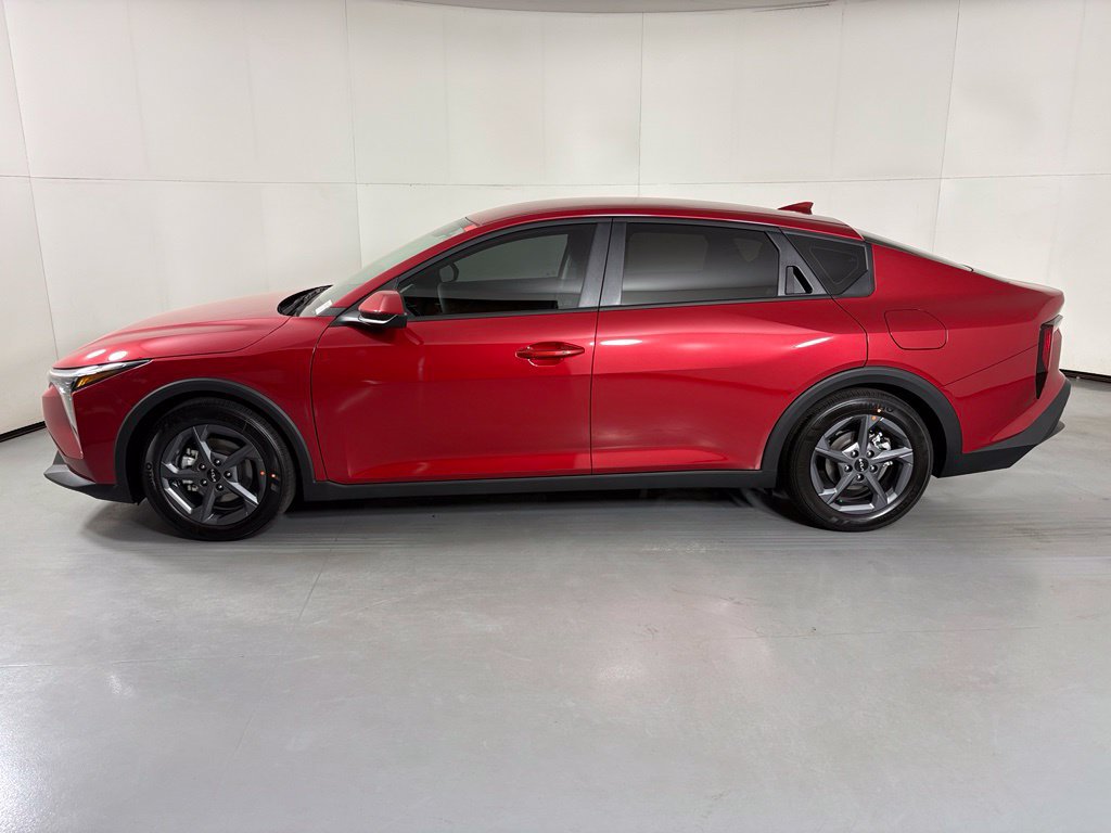 New 2026 Kia K4 FWD image 5