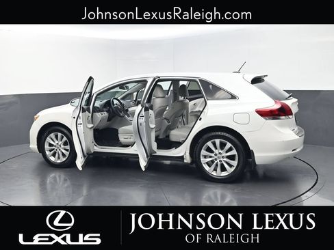 Used 2015 Toyota Venza XLE FWD image 36