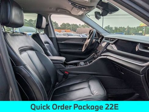 Used 2022 Jeep Grand Cherokee Limited w/ Trailer Tow Prep Group (B) RWD image 29