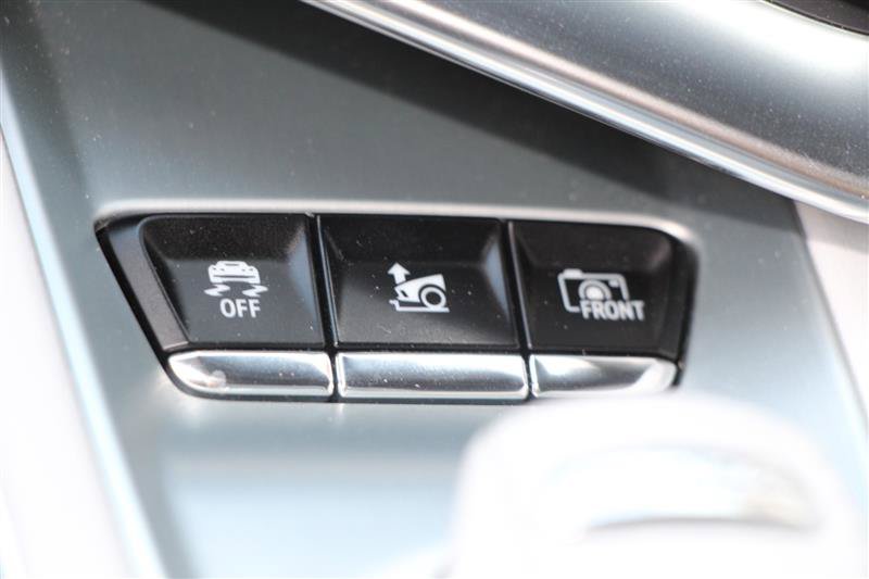 Used 2022 Chevrolet Corvette Stingray Preferred Cpe w/ Z51 Performance Package RWD image 21