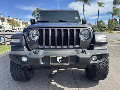 Used 2019 Jeep Wrangler Unlimited Sport S image 12