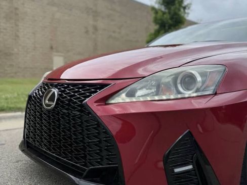 Used 2012 Lexus IS 250 w/ Premium Pkg Value Edition RWD image 4