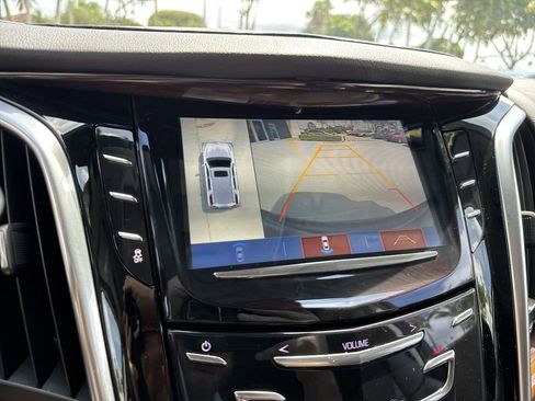 Used 2020 Cadillac Escalade Luxury AWD/4WD image 50