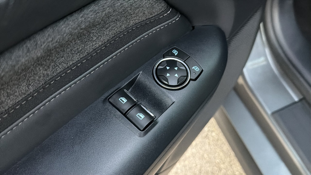 Used 2024 Ford Mustang GT RWD image 12