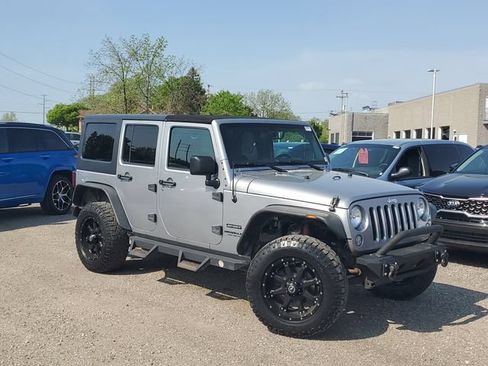 Used 2016 Jeep Wrangler Unlimited Sport w/ Quick Order Package 24S AWD/4WD image 13