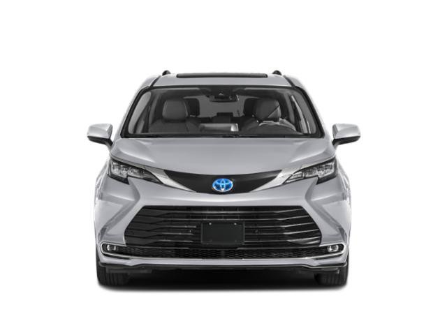 Used 2022 Toyota Sienna XLE w/ XLE Plus Package AWD/4WD image 4