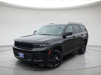 Used 2023 Jeep Grand Cherokee L Laredo AWD/4WD video 1
