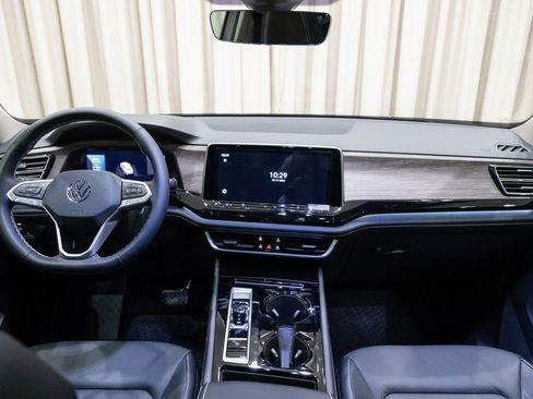 New 2026 Volkswagen Atlas SEL image 14