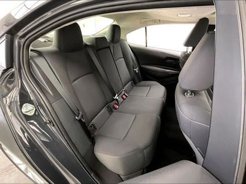 Used 2023 Toyota Corolla LE w/ LE Premium Package FWD image 19
