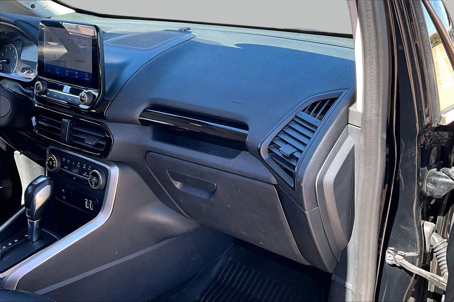 Used 2021 Ford EcoSport Titanium FWD image 16