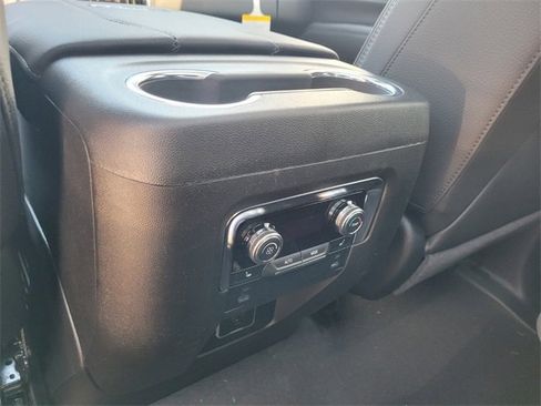 New 2026 GMC Yukon Denali w/ Sun & Power Step Package image 9