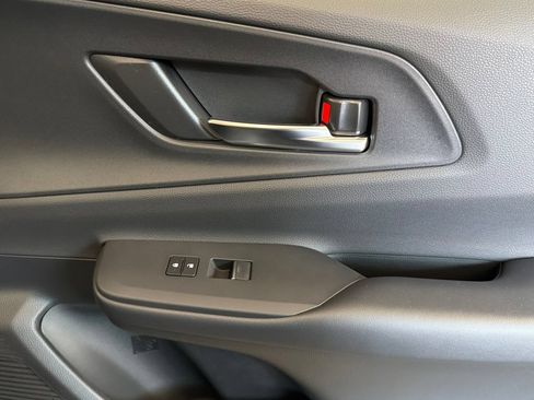 New 2026 Toyota Prius FWD image 20
