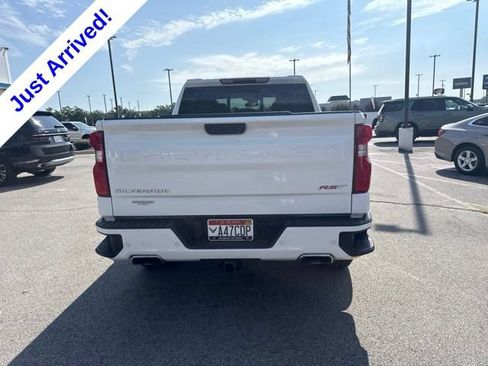 Used 2023 Chevrolet Silverado 1500 RST w/ Convenience Package II AWD/4WD image 4