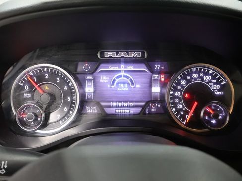 Used 2020 RAM 1500 Big Horn AWD/4WD image 40
