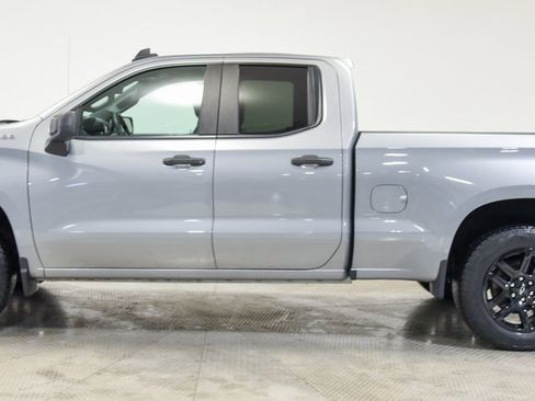 Used 2023 Chevrolet Silverado 1500 Custom image 8