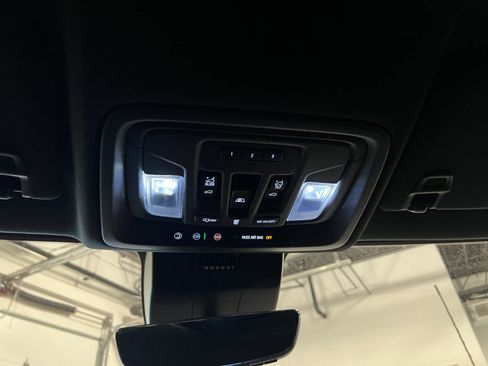 Used 2024 GMC Sierra 2500 AT4 w/ AT4 Premium Plus Package image 21