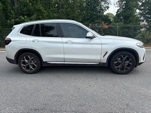 Used 2024 BMW X3 xDrive30i w/ Premium Package AWD/4WD image 4