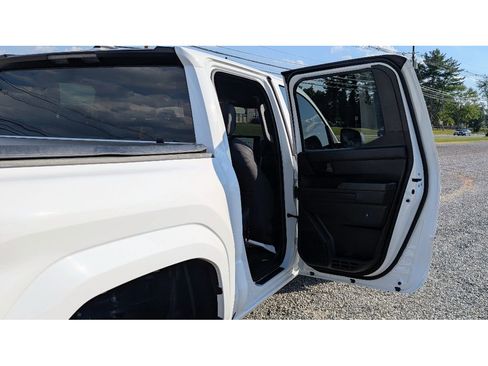 Used 2024 Toyota Tacoma SR image 11